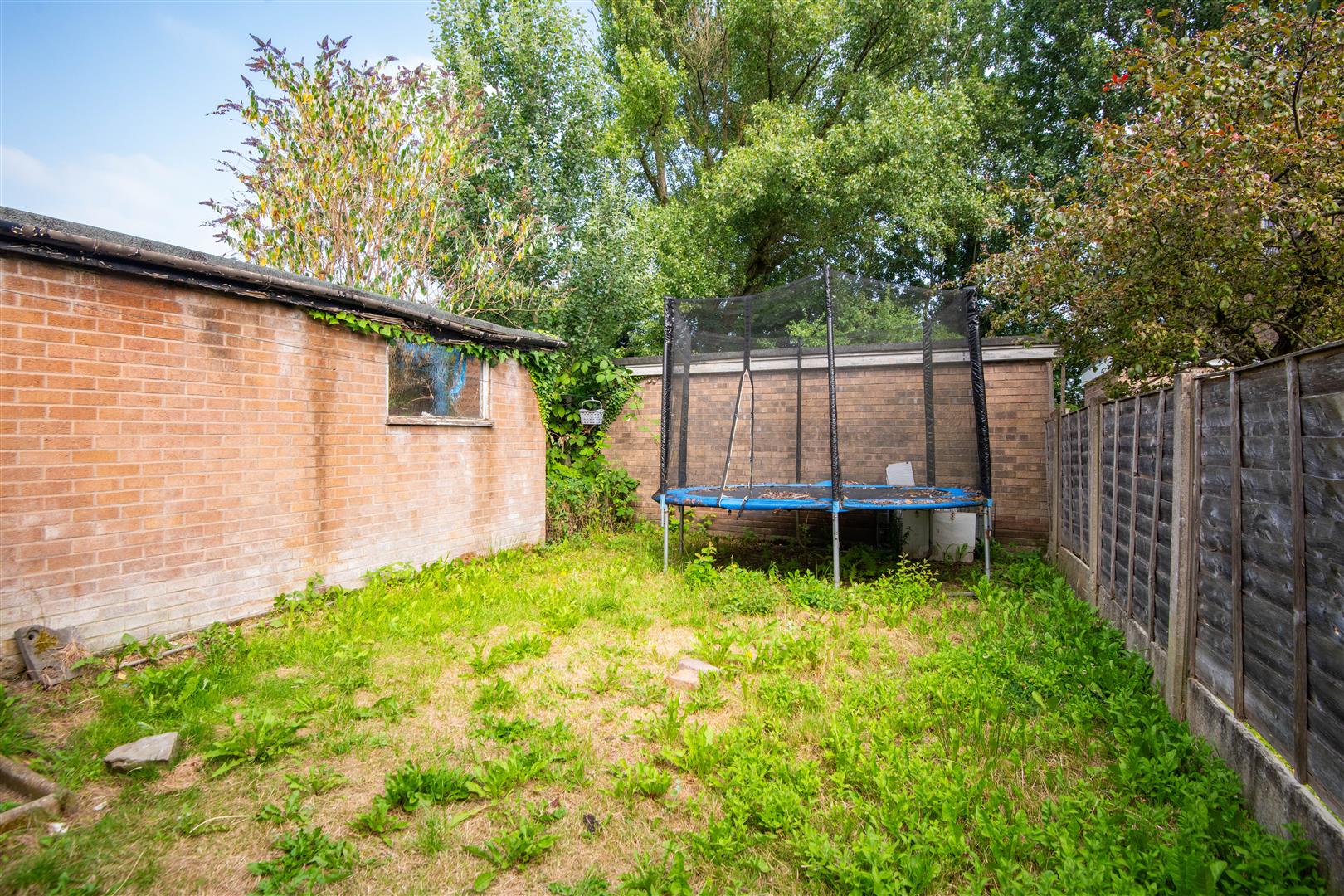 3 bed property in Edinburgh Close, Leyland